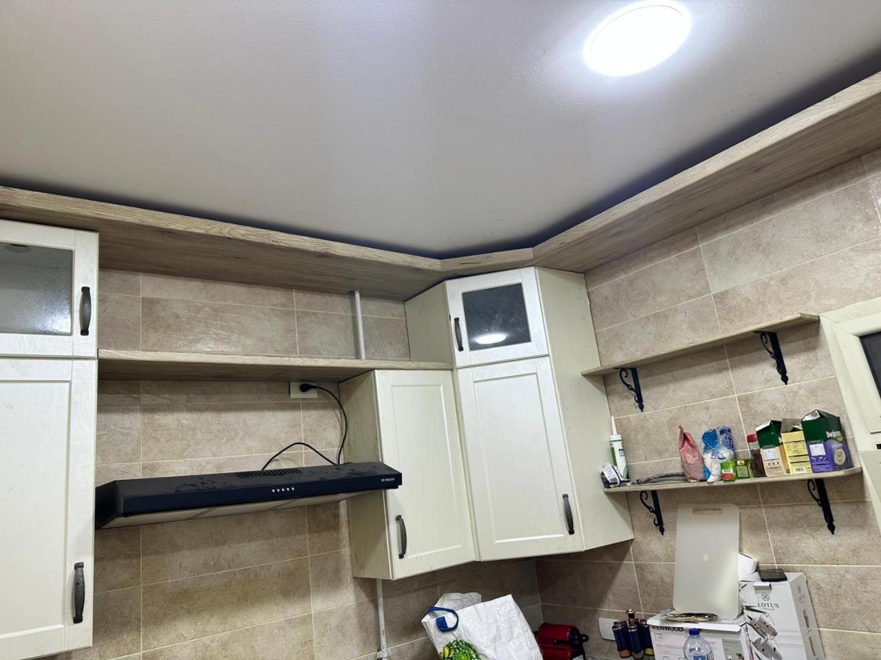 Apartment شقه بالدور الاول بالتجمع الاول *